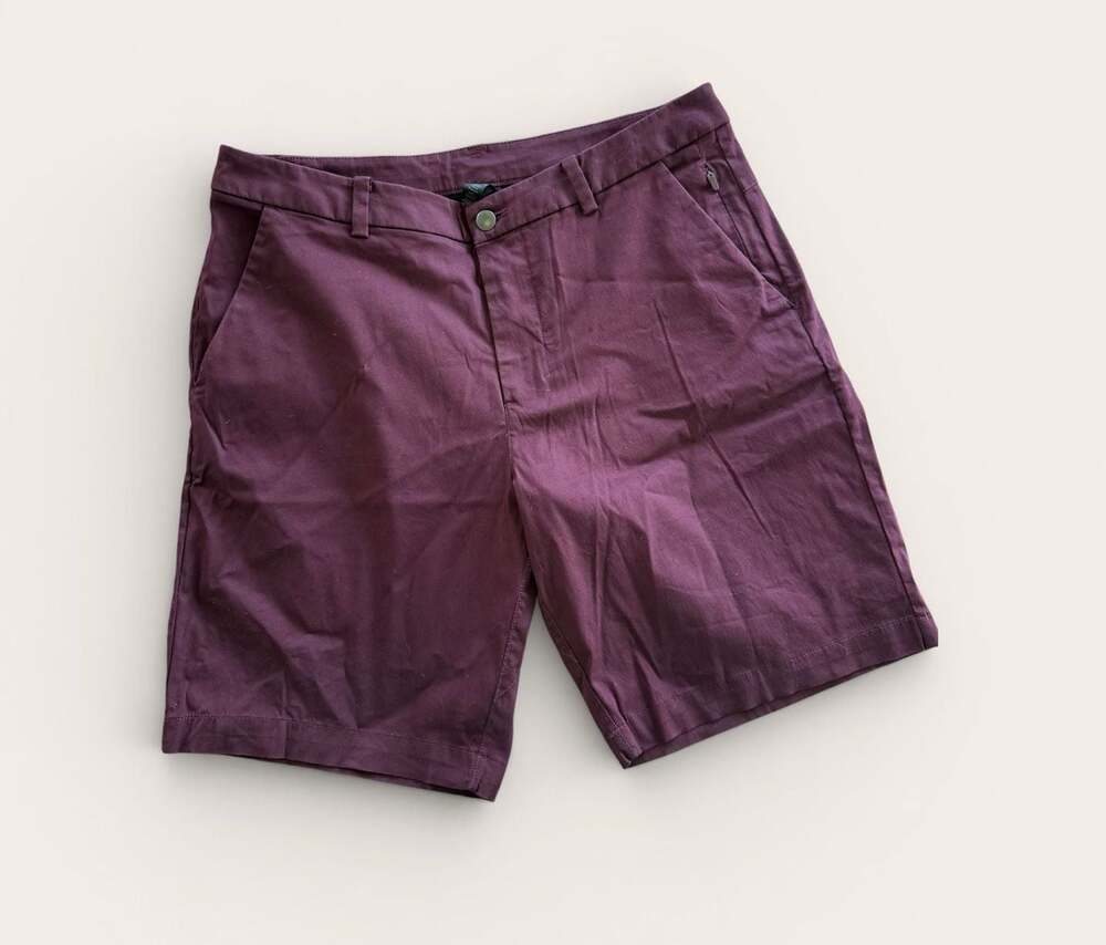 Lululemon Commission Short Size 32 Burgundy Purple